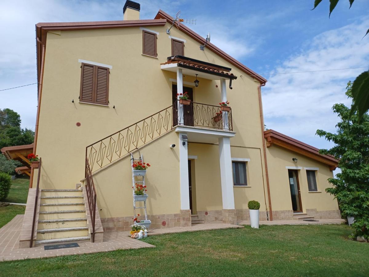 Le Margherite Country House Montefalcone Appennino Экстерьер фото